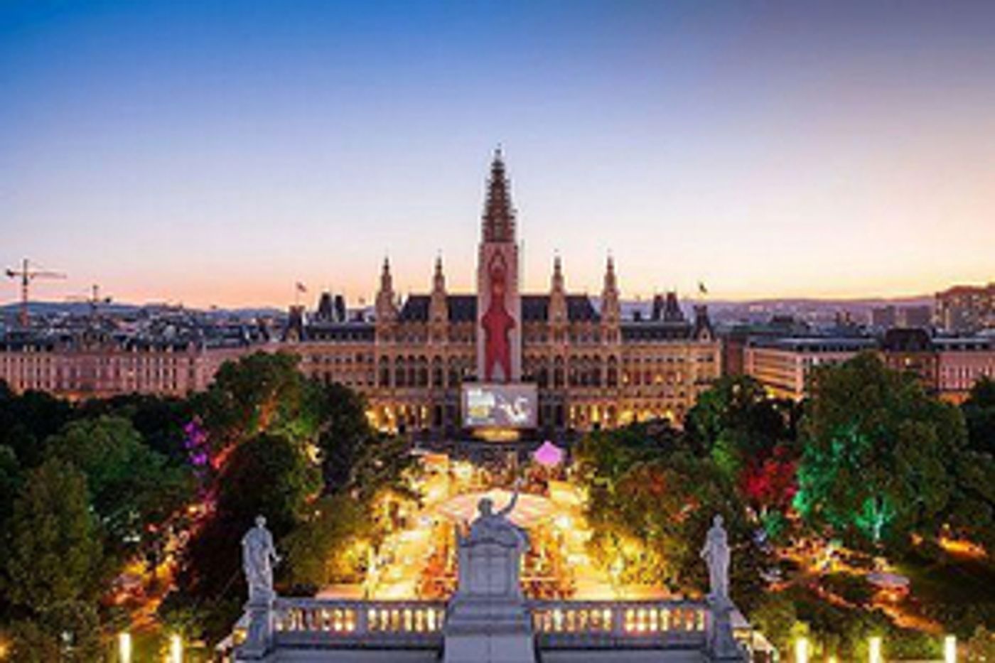 State Opera Sunday Announced at Film Festival on Rathausplatz  Image