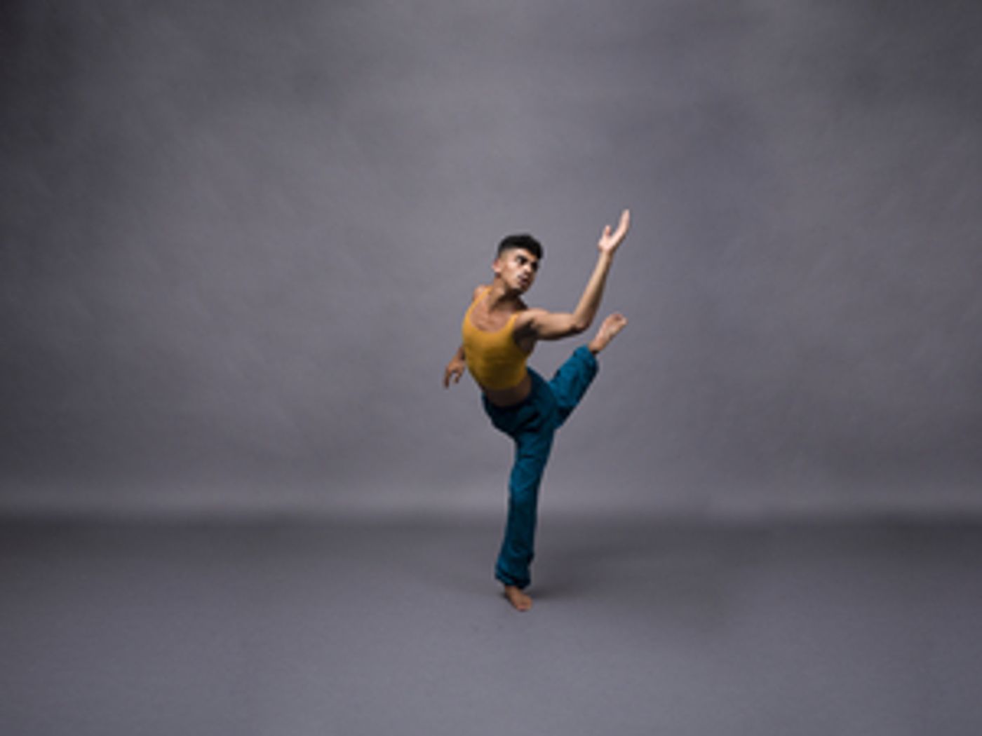Hubbard Street Dance Chicago Member Abdiel Figueroa Reyes Honored With A 2022 Princess Grace Award  Image