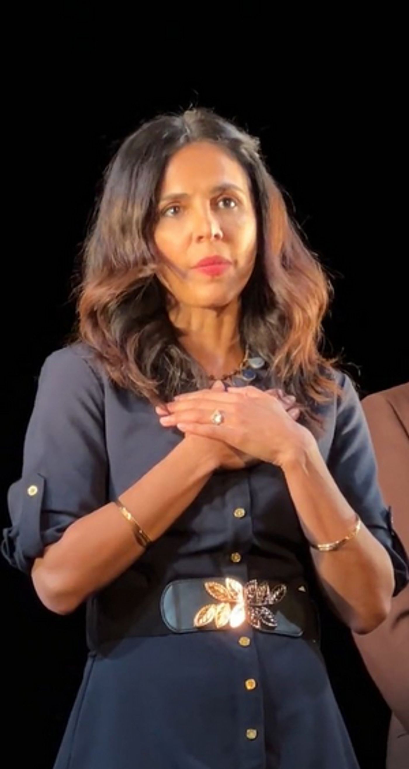 VIDEO: THE KITE RUNNER's Azita Ghanizada Gives Curtain Call Speech on the Anniversary of the Taliban Takeover of Kabul VIDEO: THE KITE RUNNER's Azita Ghanizada Gives Curtain Call Speech on the Anniversary of the Taliban Takeover of Kabul Image