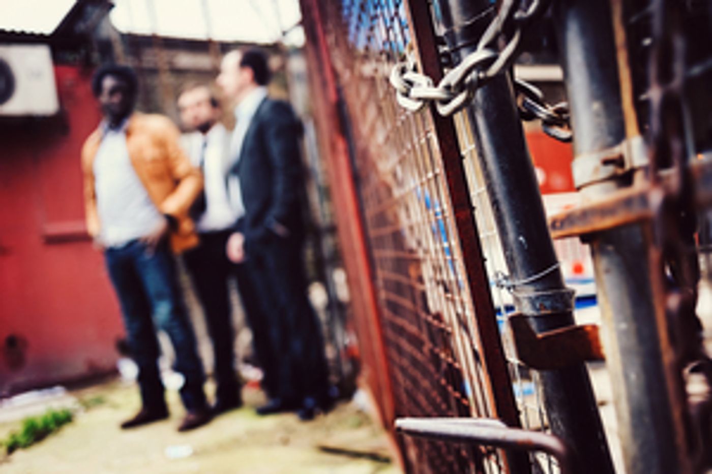 Cast Announced for SUS at Park Theatre  Image