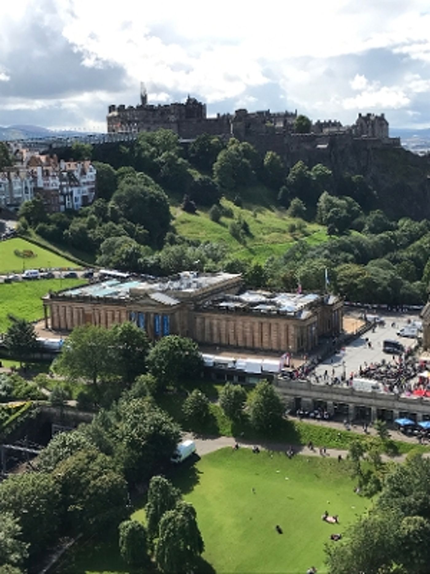 Student Blog: Getting the Most Out of the Edinburgh Festival Fringe  Image