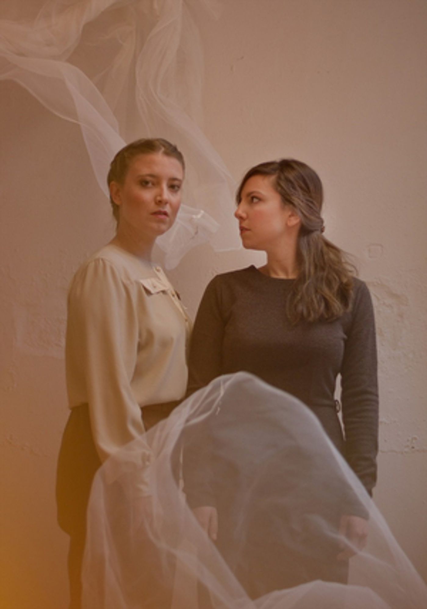 UNA LLUM TÍMIDA vuelve en noviembre al Teatre Condal  Image