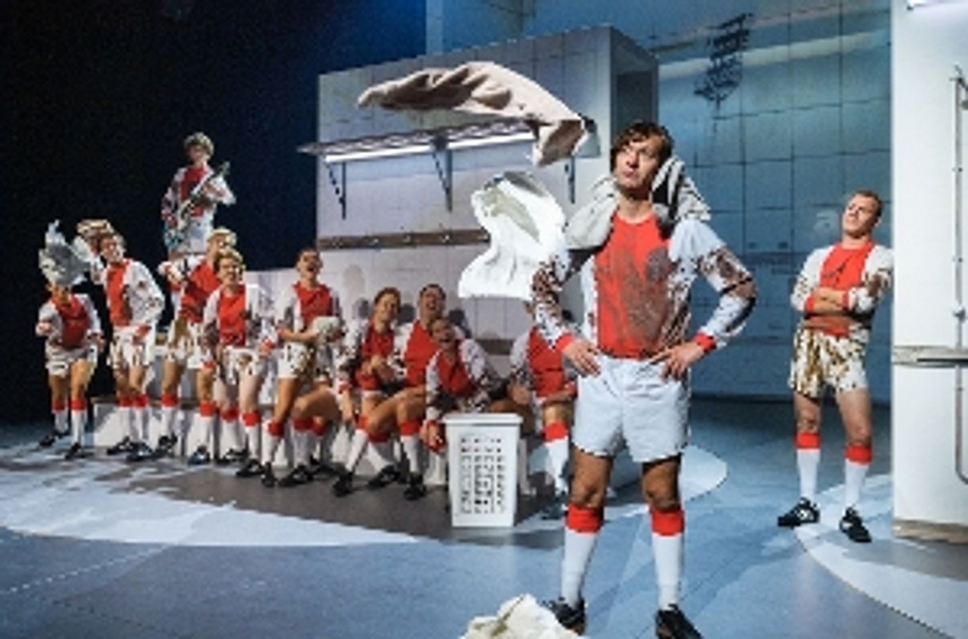 Feature: THEATERSPEKTAKEL 14 VIERT EENJARIG BESTAAN! Feature: THEATERSPEKTAKEL 14 VIERT EENJARIG BESTAAN! Image