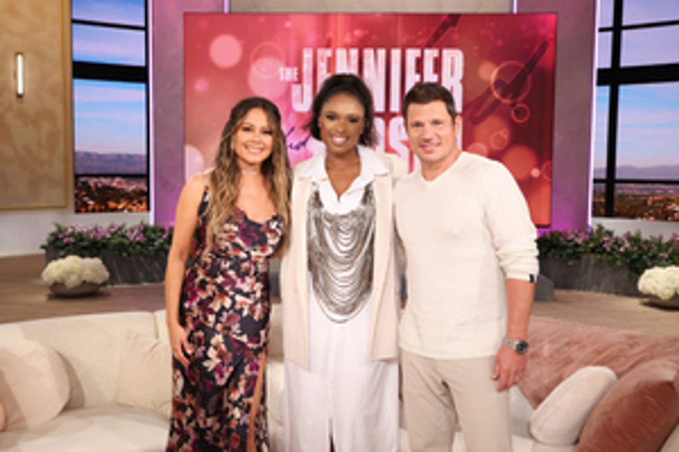 VIDEO: Nick and Vanessa Lachey Stop By THE JENNIFER HUDSON SHOW  Image