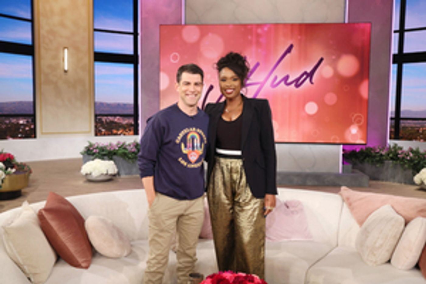VIDEO: Max Greenfield Sits Down With Jennifer Hudson on THE JENNIFER HUDSON SHOW  Image
