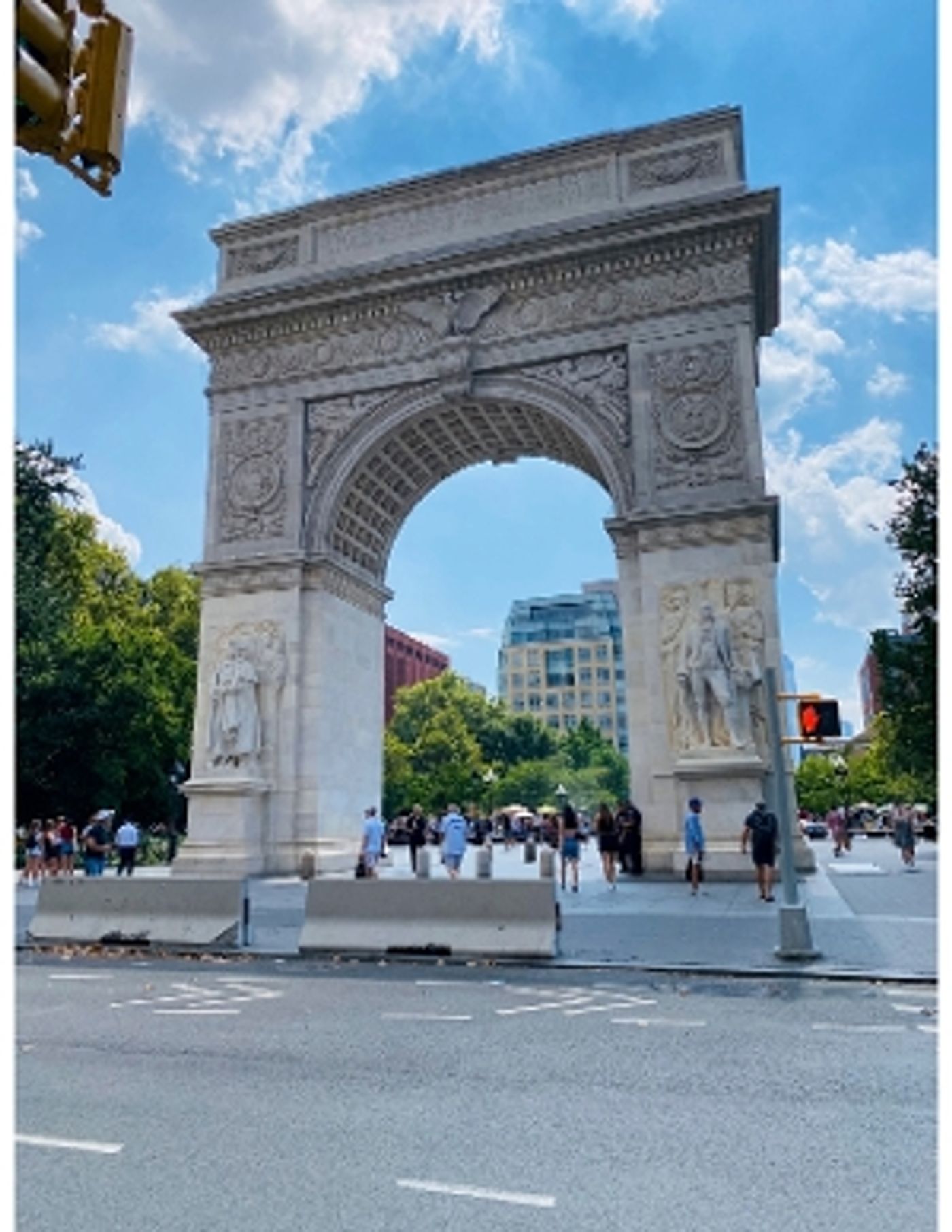 Student Blog: How to Survive New York City as a Broke College Student  Image