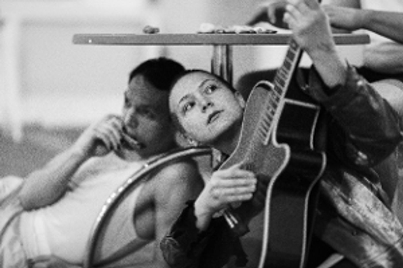 Ukrainian Actor Mirra Zhuchkova on the Cabaret Show Created in the Kyiv Bunkers: 'All My Projects Are About the Battlefield'  Image