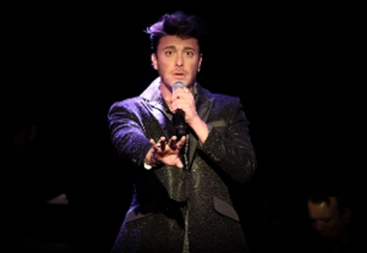 Photos: JESSE LUTTRELL AT THE TRIAD In The Conor Weiss Lens  Image