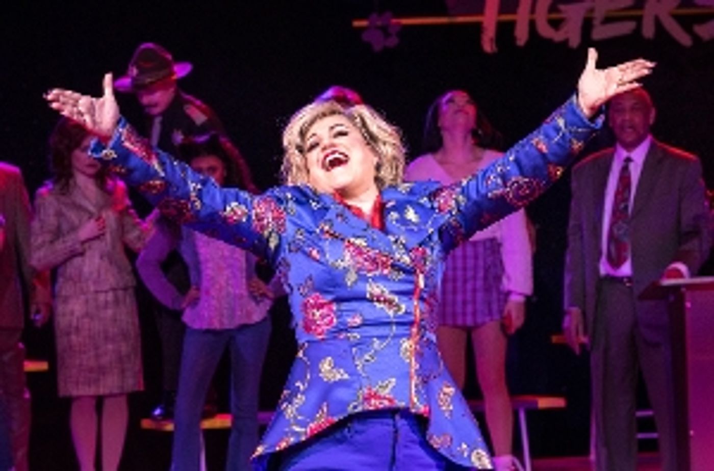 Interview: Jodi Carmeli of THE PROM at Chanhassen Dinner Theatres  Image