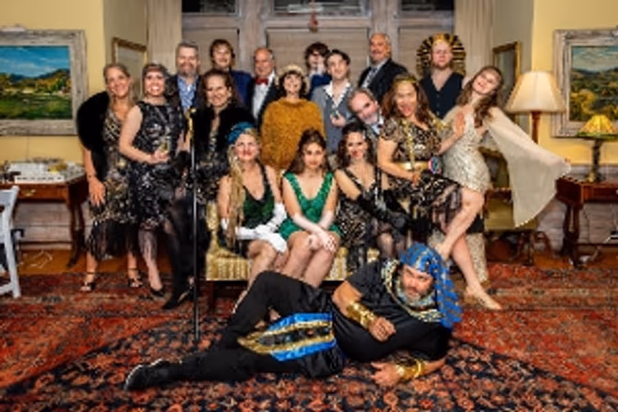 Feature: MURDER MYSTERY Weekends Returns To The Wilburton Inn Image