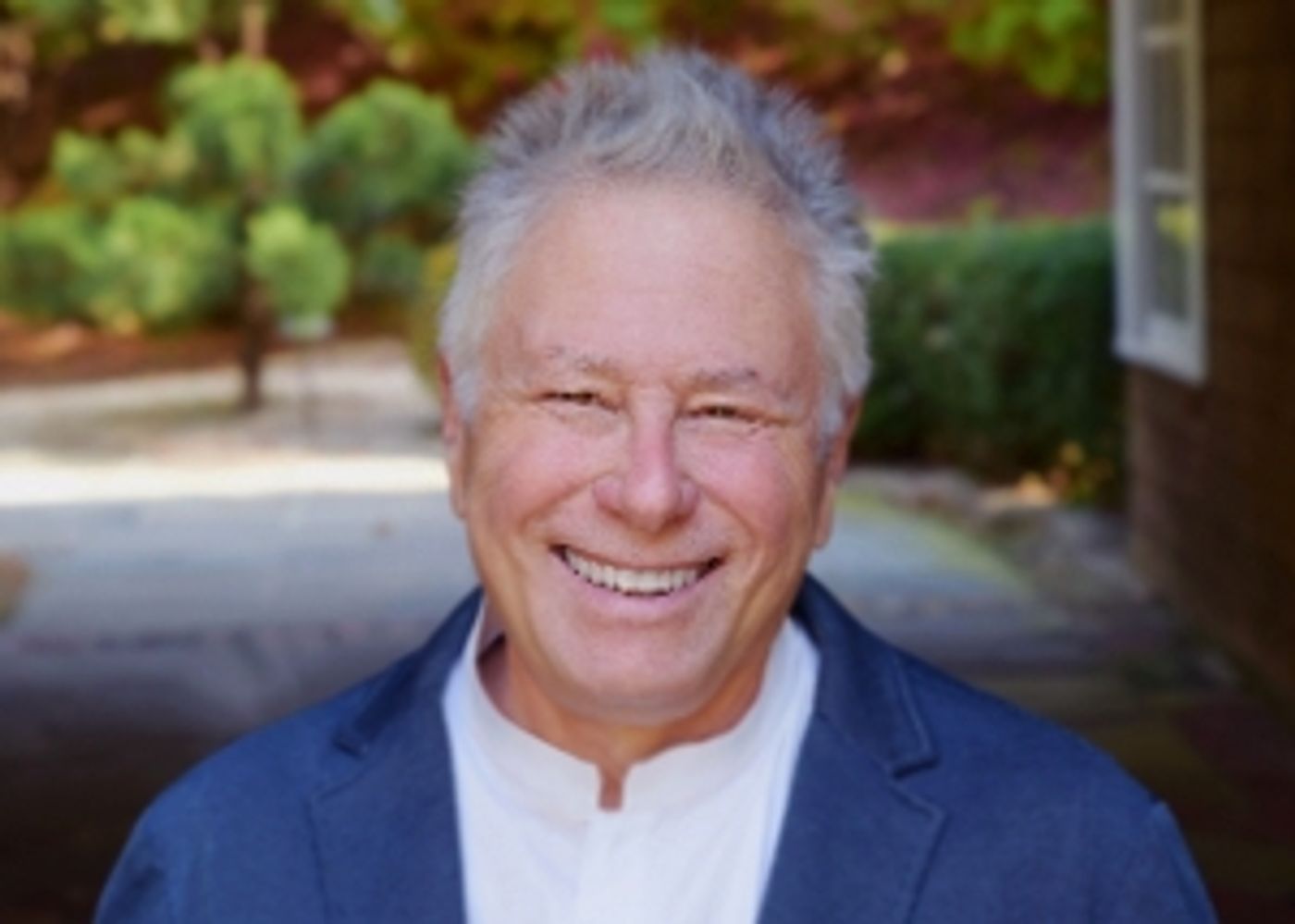 Interview: Alan Menken on DISNEY BROADWAY HITS FEAT. ALAN MENKEN  Image