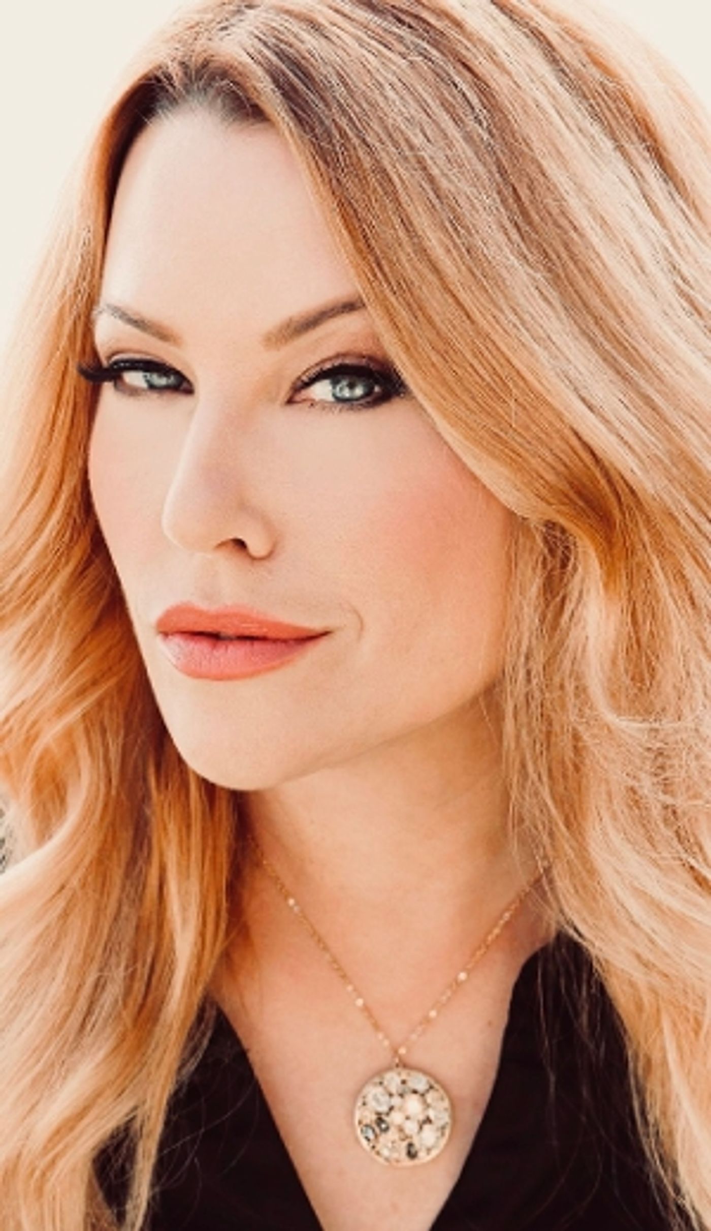 Interview: Natasha Hause Seduces in THE GRADUATE at Sierra Rep  Image