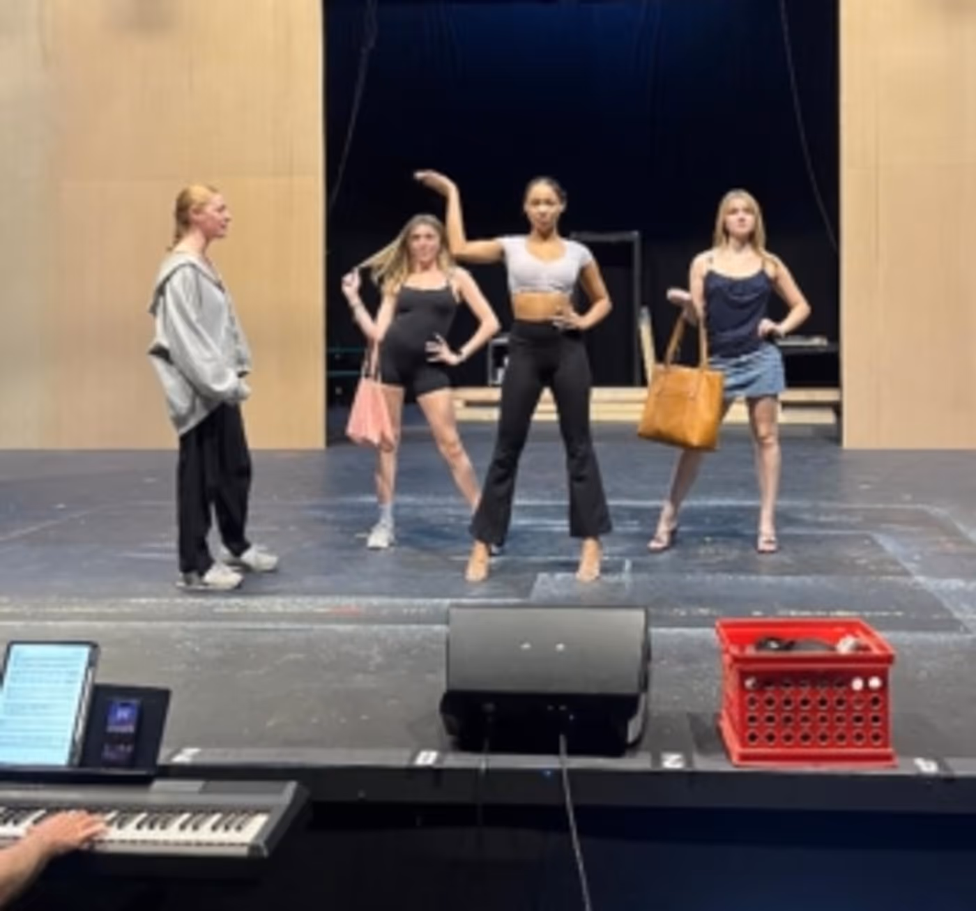 Interview: Director Scott Spence Leads Summer School with MEAN GIRLS at The Beck Center Image
