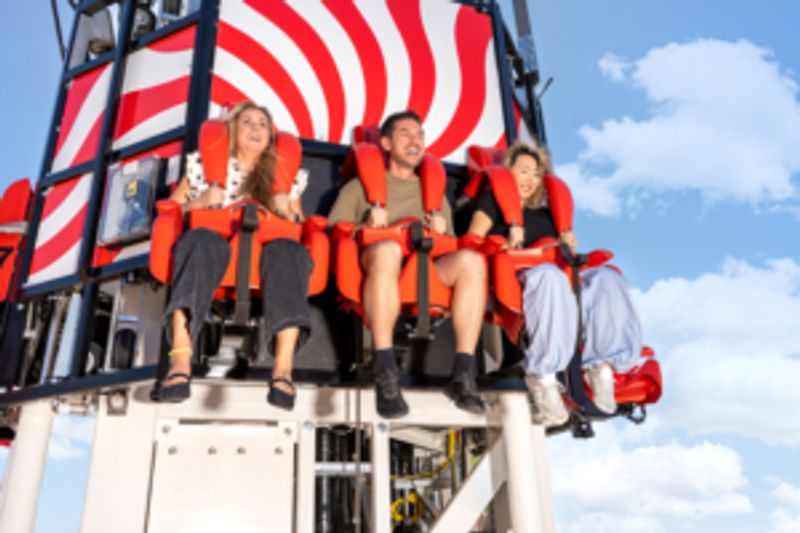 Feature: ENJOY AREA15 EYE DROPPER, A 200-FOOT PSYCHEDELIC THRILL RIDE Image