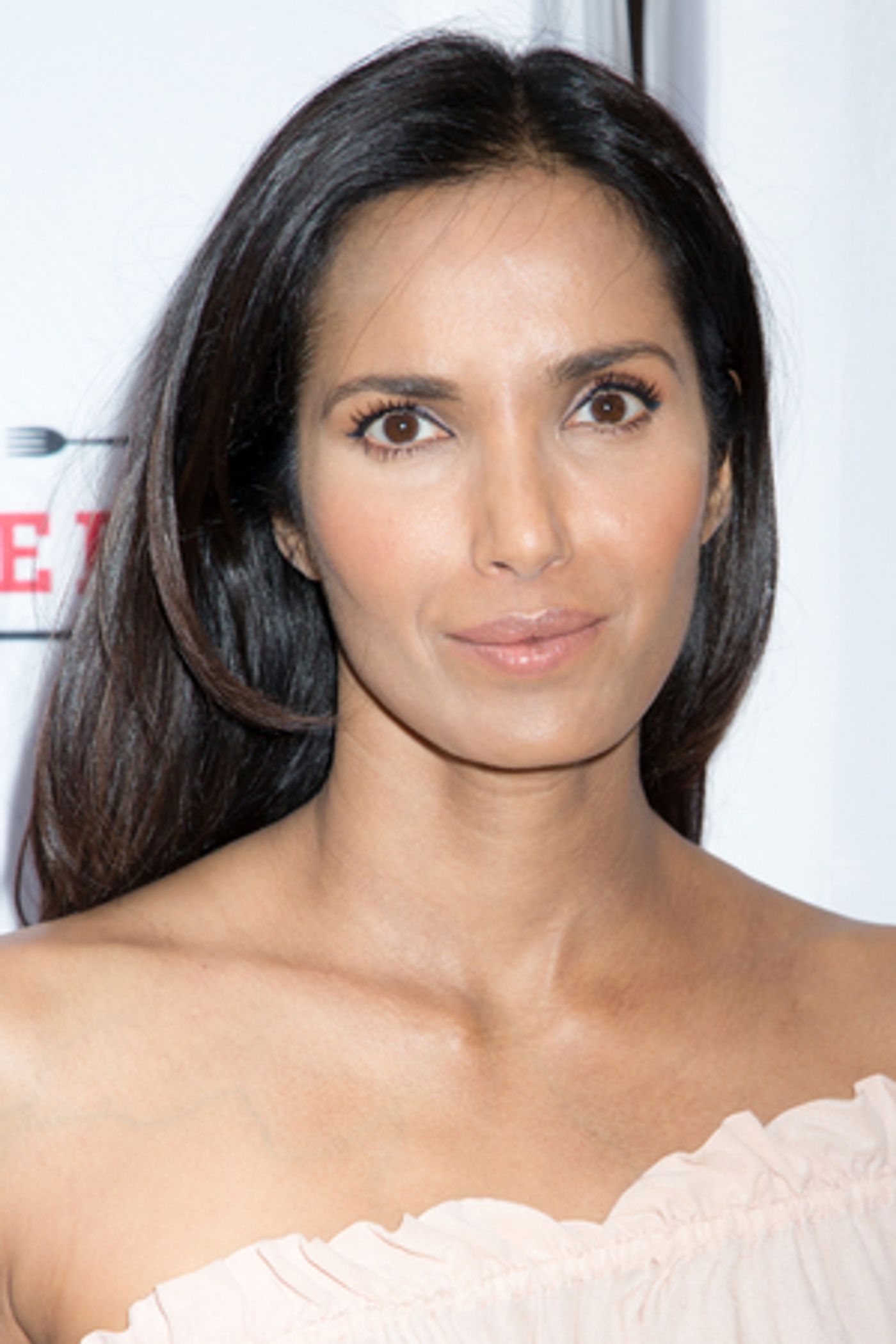 Hulu Announces New Food New Series from Padma Lakshmi  Image