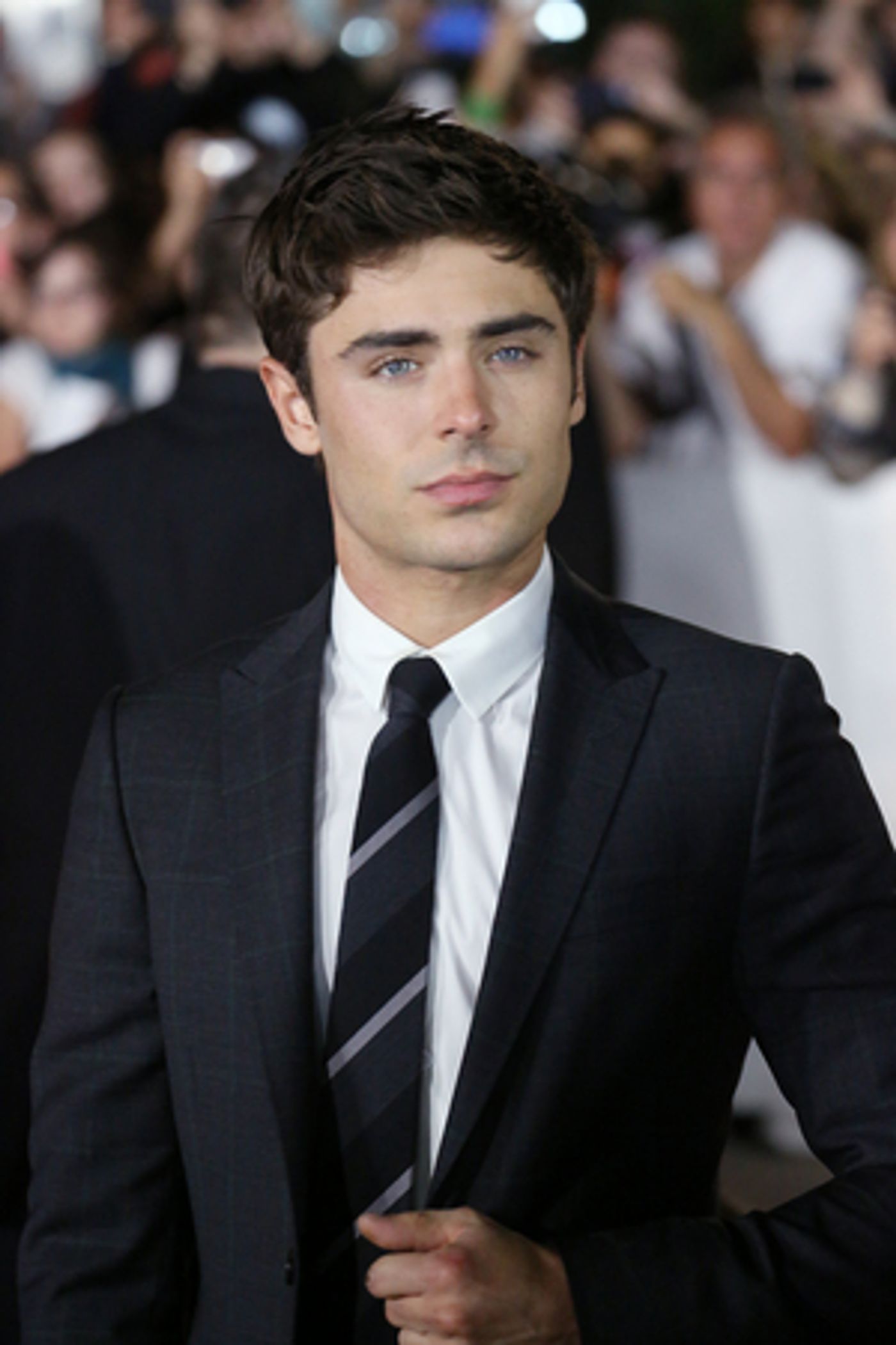 Zac Efron Joins KING OF THE SUMMER Zac Efron Joins KING OF THE SUMMER Image