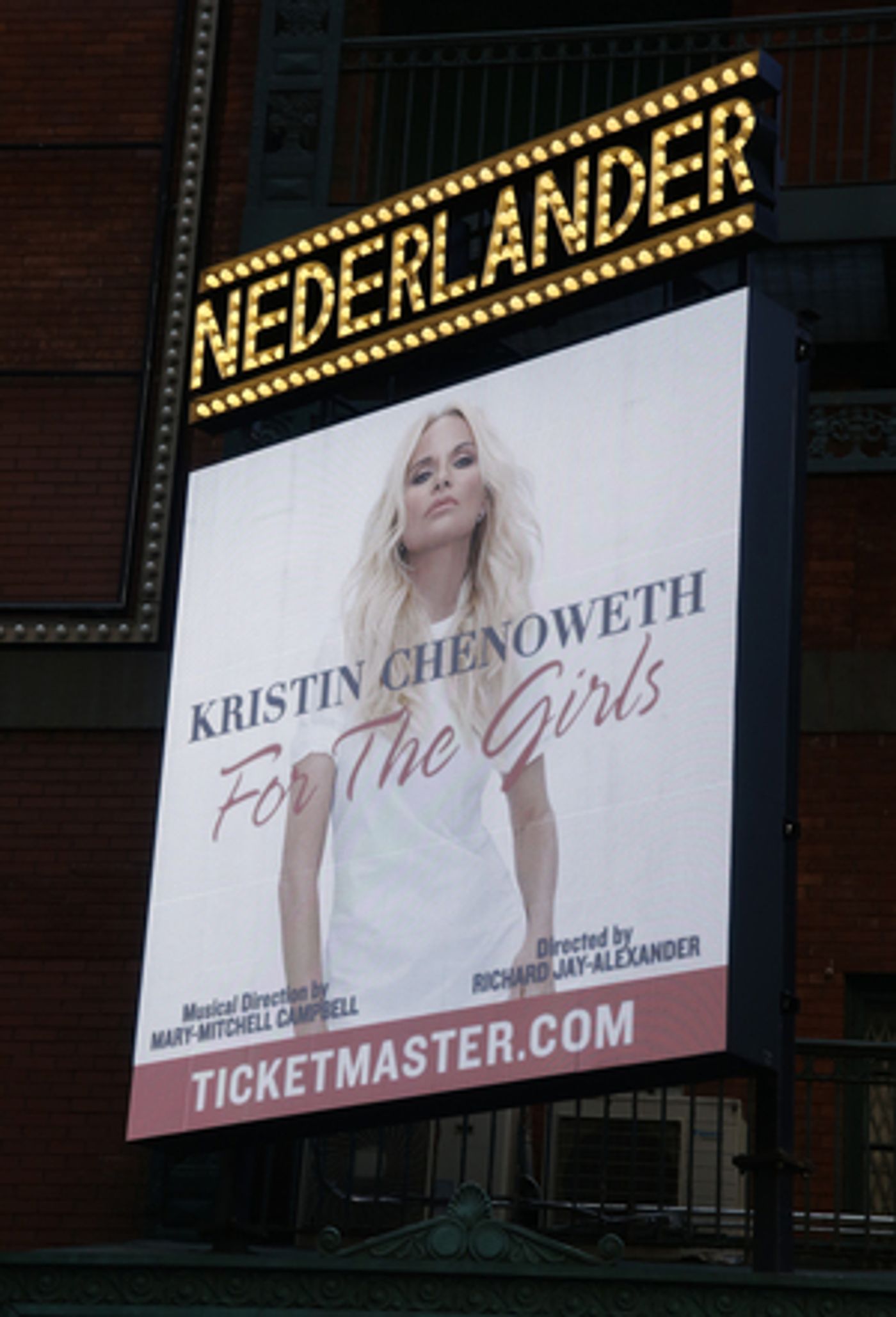 Review Roundup: Kristin Chenoweth Returns to Broadway in FOR THE GIRLS  Image