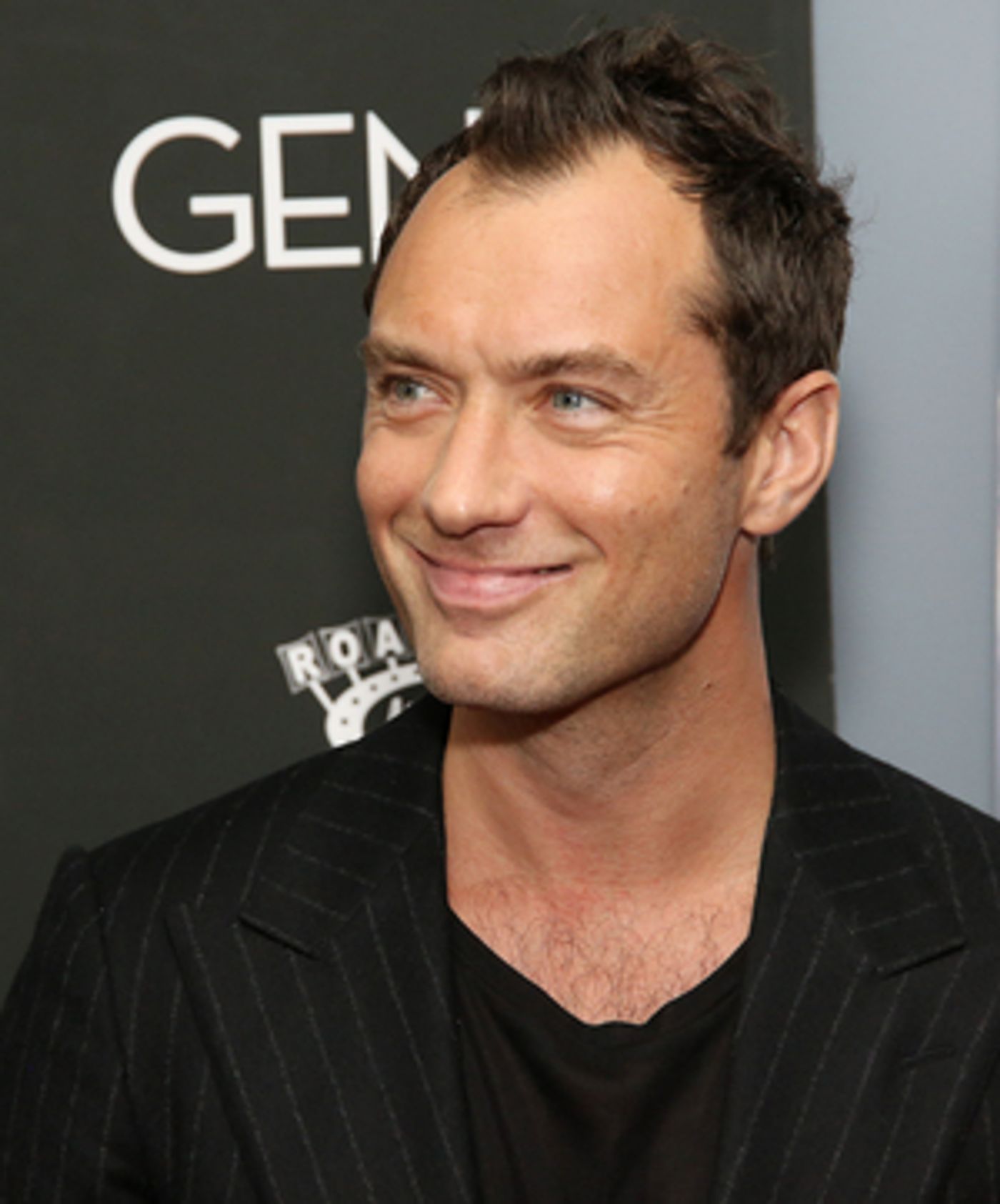 Jude Law Will Lead THE AUTEUR Miniseries From Taika Waititi  Image