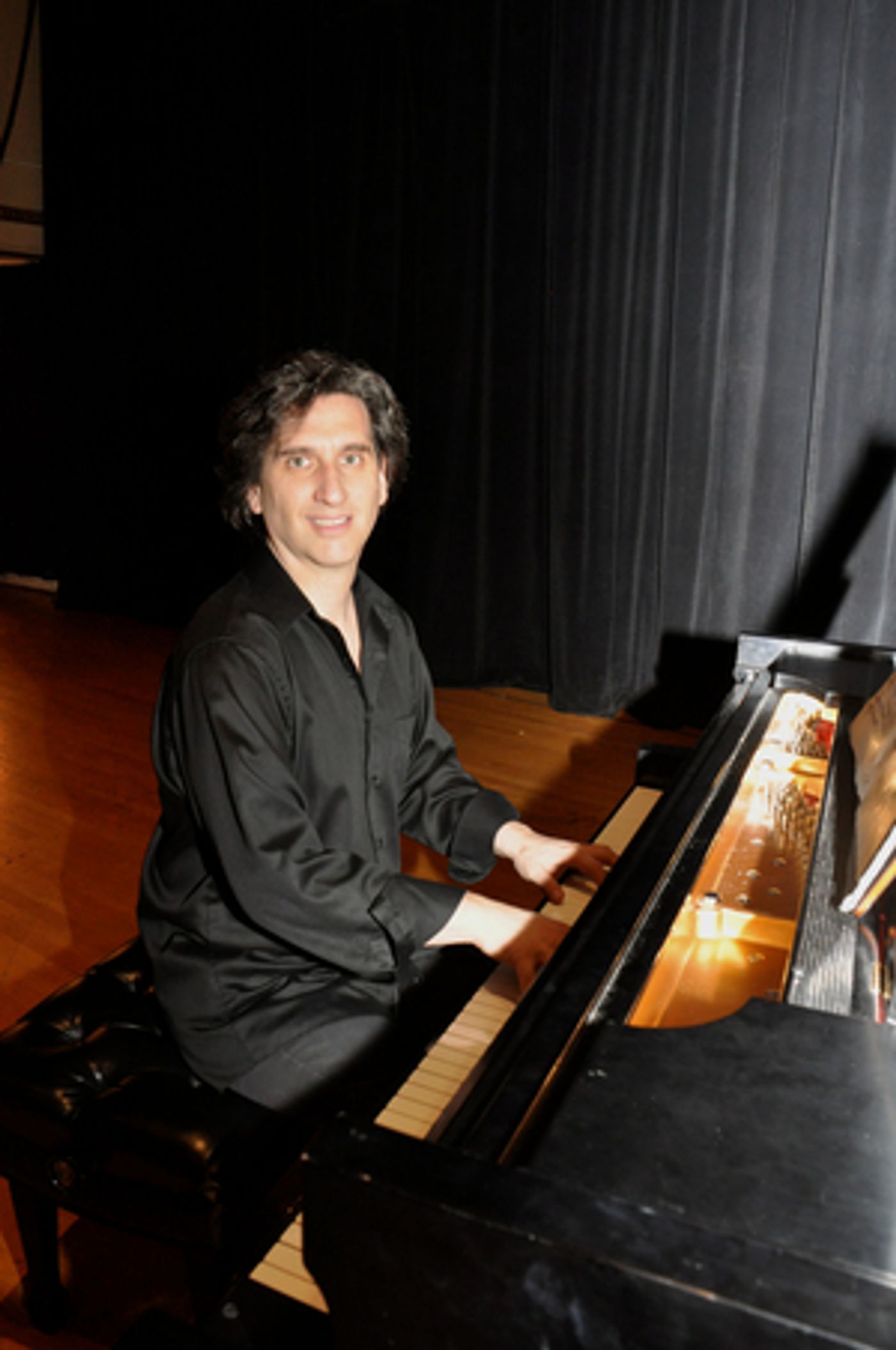 Berkshire Theatre Group to Present Live Stream of HERSHEY FELDER AS IRVING BERLIN  Image