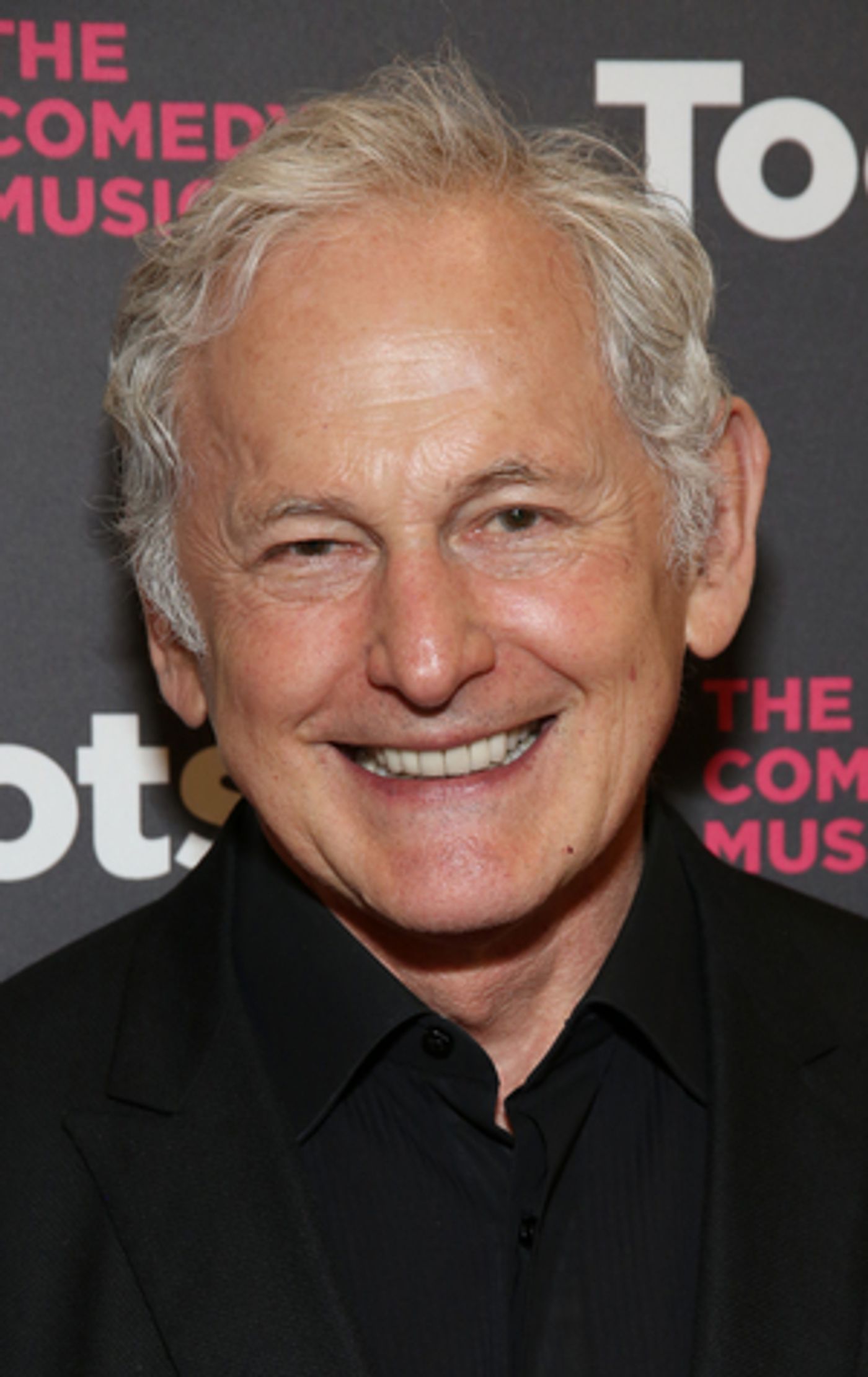 RECAP: Victor Garber Surprised the Cast of THE FLASH on STARS IN THE HOUSE  Image