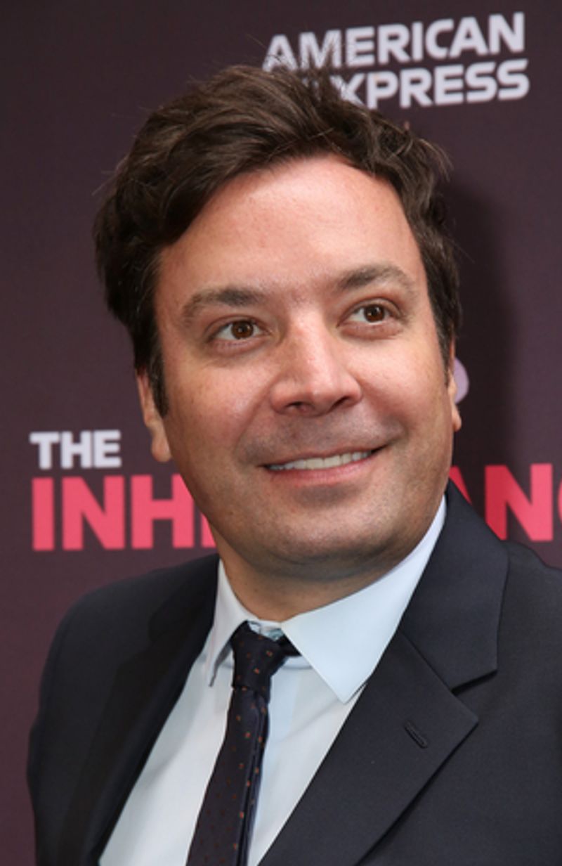 Jimmy Fallon, Anne Hathaway & More Guest on LIVE WITH KELLY AND RYAN Next Week Image