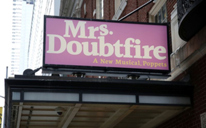 Theater Stories: BEAUTIFUL: THE CAROLE KING MUSICAL, MRS. DOUBTFIRE & More About the Stephen Sondheim Theatre! Image