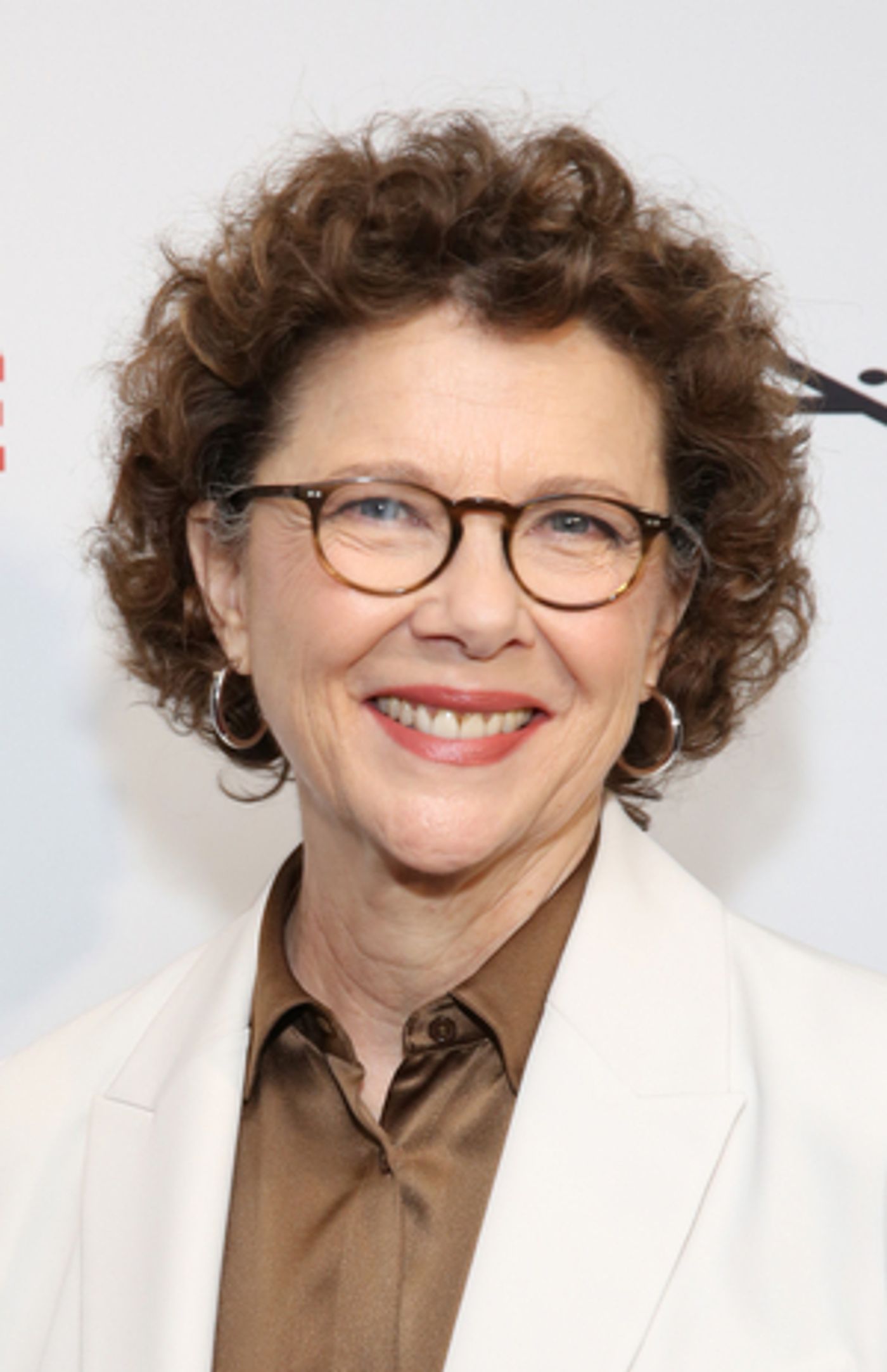Annette Bening, BD Wong, Patton Oswalt, Montego Glover and More Join BROADWAY ACTS FOR WOMEN  Image