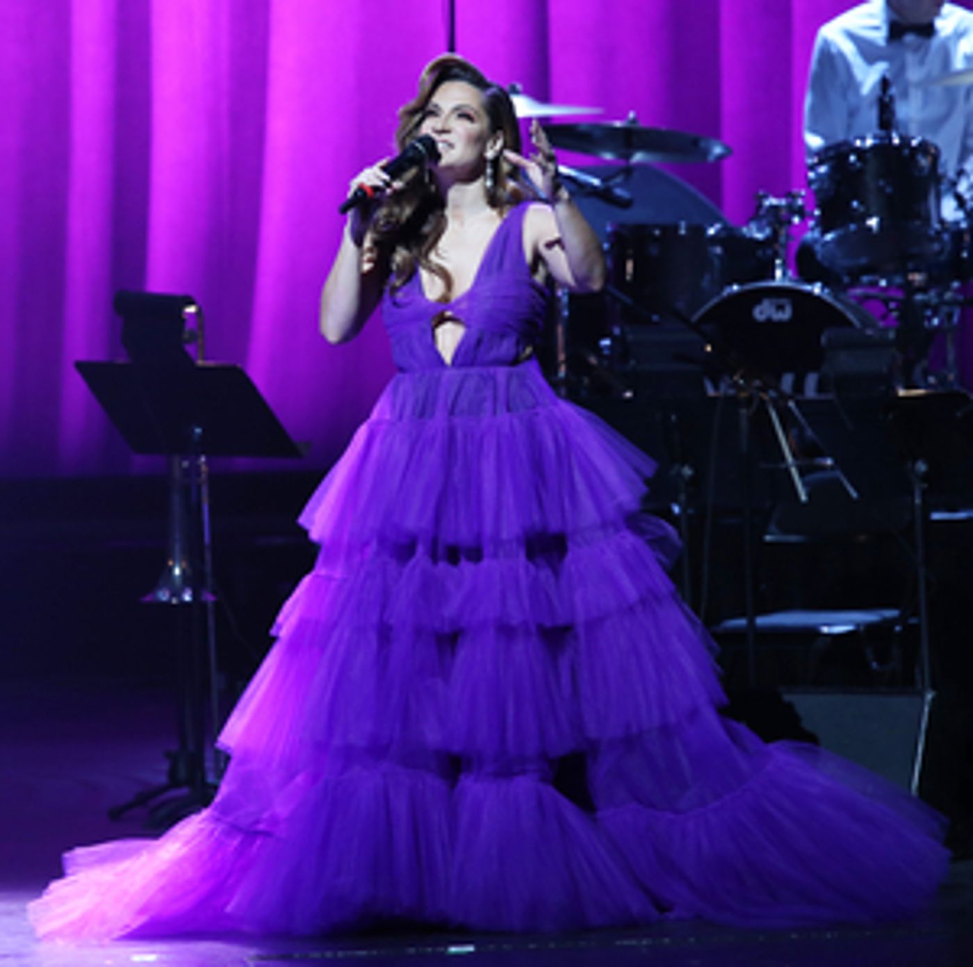 Shoshana Bean Announces SING YOUR HALLELUJAH Coming to London, New York City, and Los Angeles Shoshana Bean Announces SING YOUR HALLELUJAH Coming to London, New York City, and Los Angeles Image