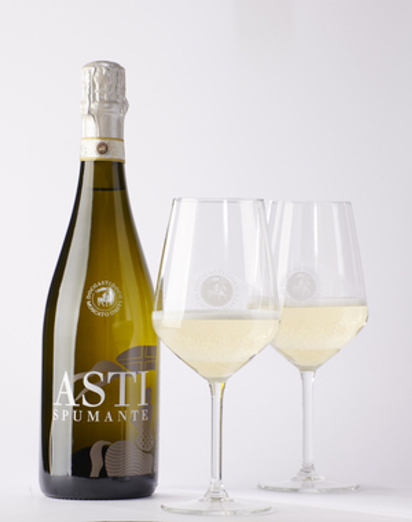 ASTI SPUMANTE DOCG is Ideal for Toasting Mother's Day  Image