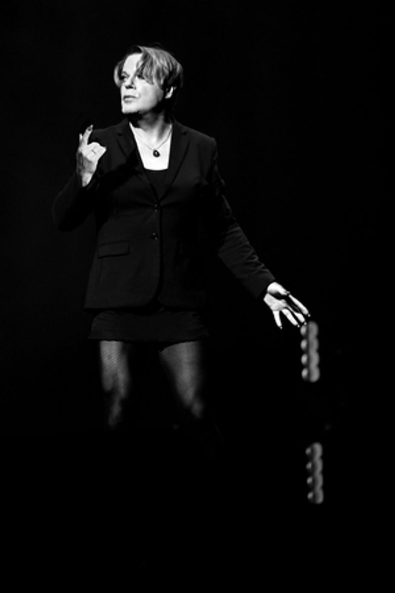 Eddie Izzard Will Return to New York in Solo Production of HAMLET in January 2024 Image