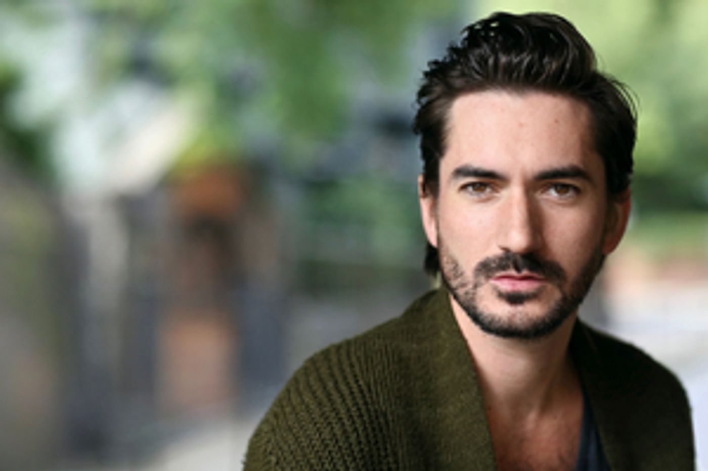 Interview: George Maguire on his Admiration for Dolly Parton and the Joyful Production of DOLLY PARTON'S SMOKY MOUNTAIN CHRISTMAS CAROL  Image