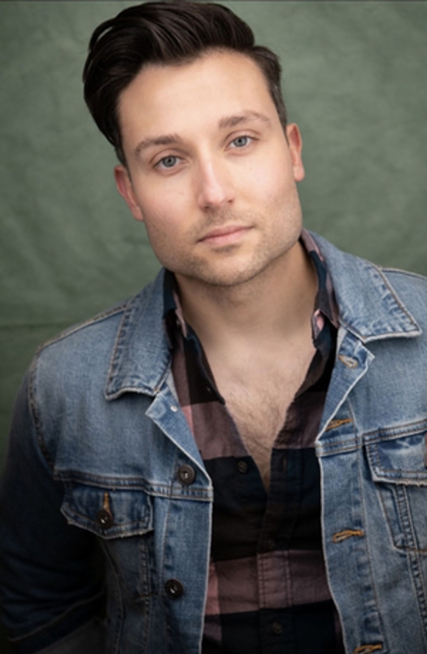 Interview: Clint Hromsco in AVENUE Q at Axelrod Performing Arts Center in Deal through 11/20  Image