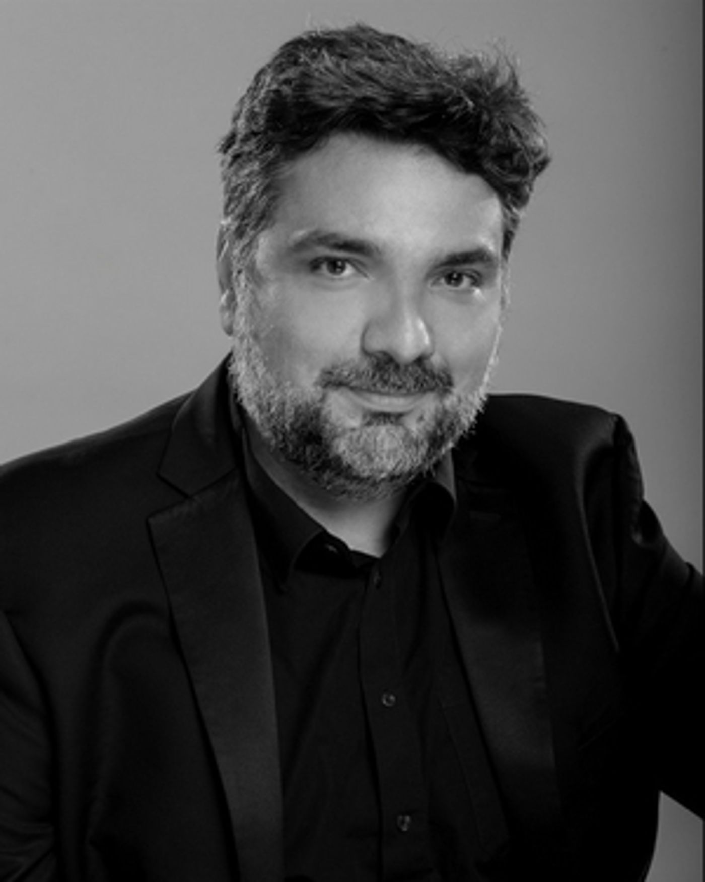 Interviews: Julio Awad nos habla sobre su trabajo como Director Musical  Image