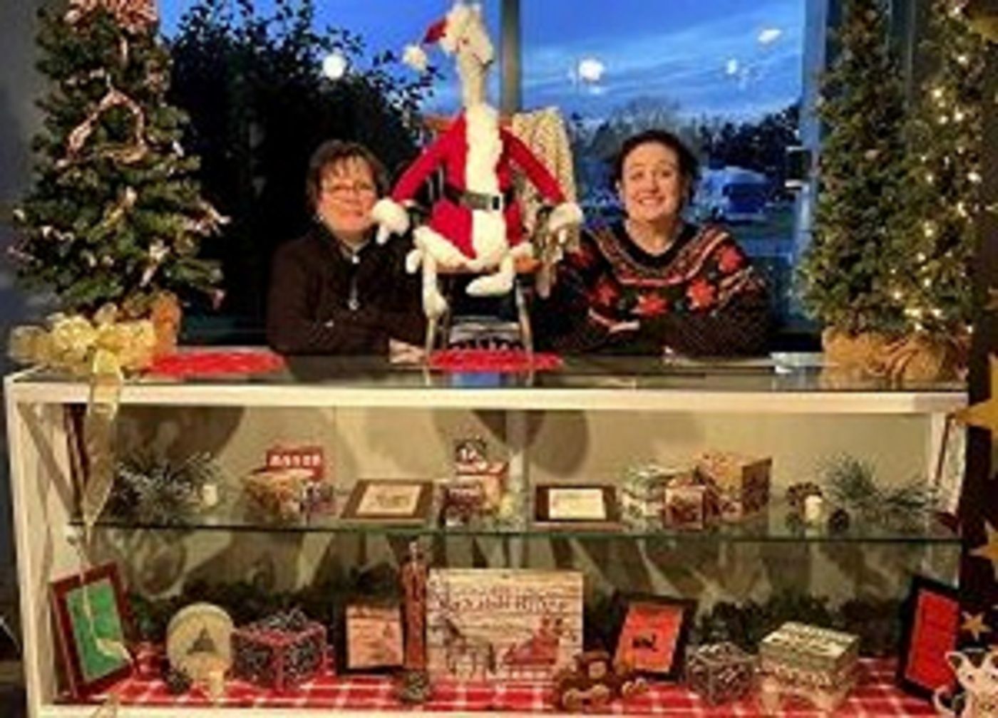 Milford Resident Wins Possum Point Players' Christmas Raffle  Image