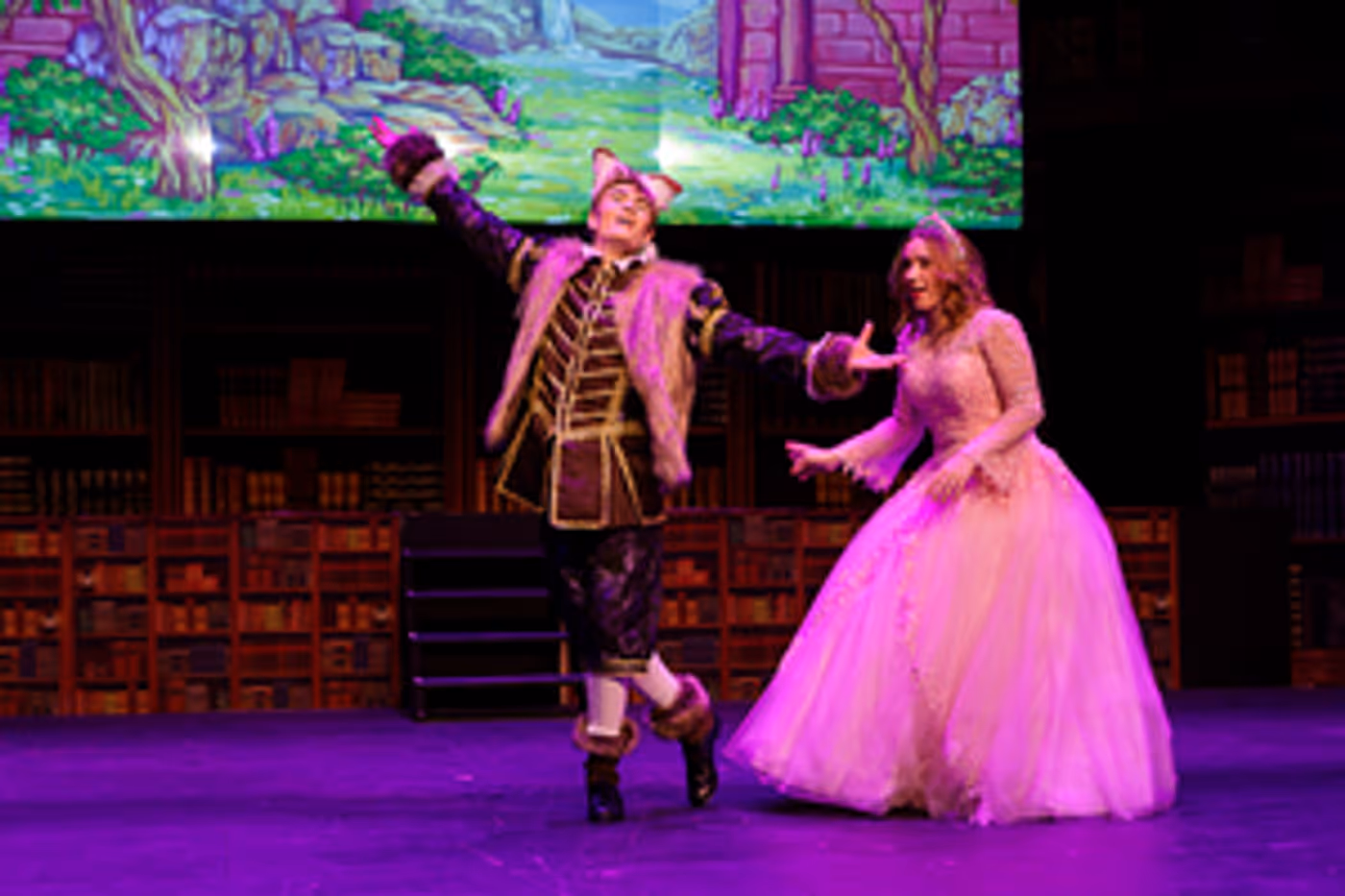 Review: BETWEEN THE LINES at Horace High School Theatre  Image