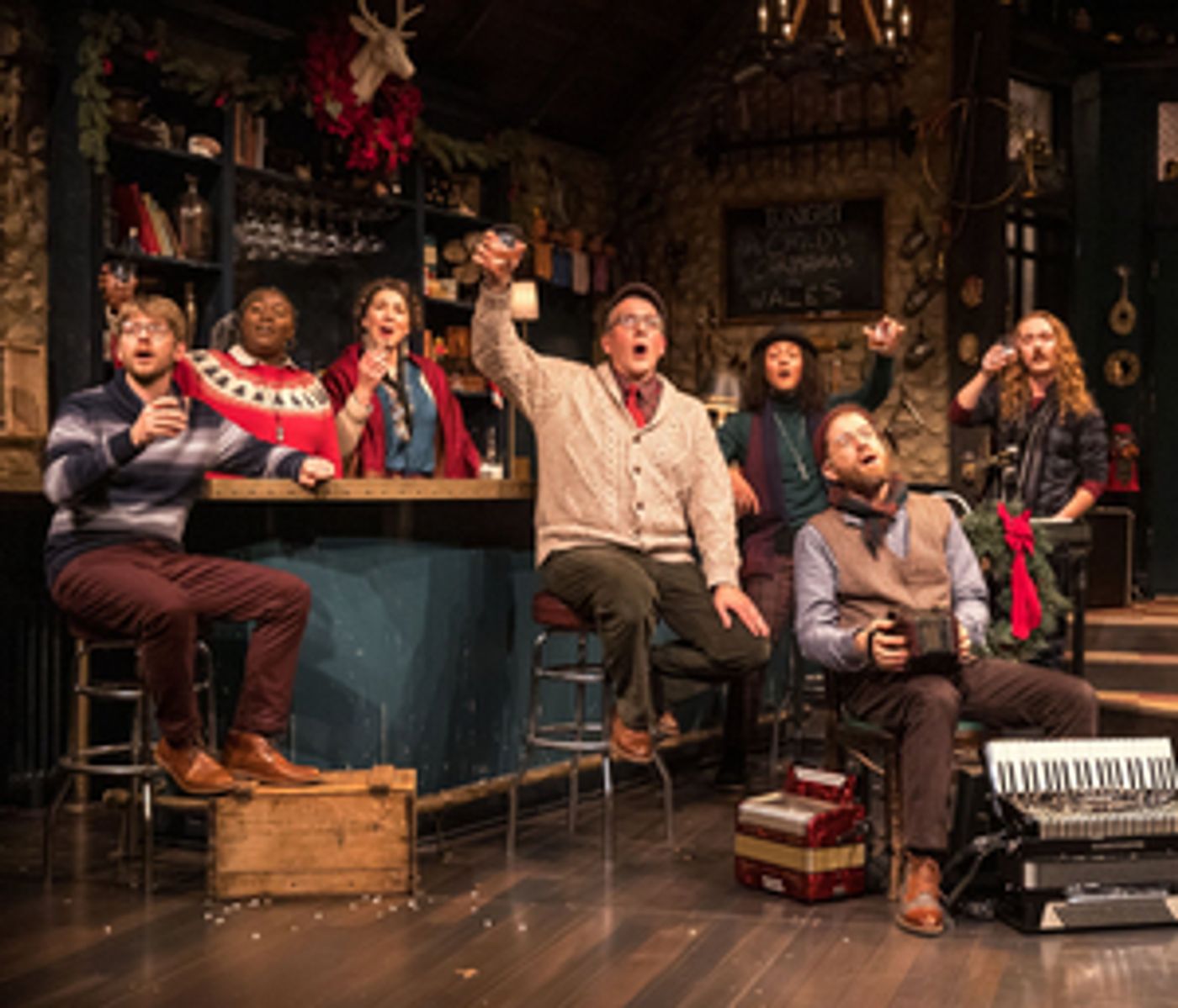 Review: CHRISTMAS AT THE LOCAL at Theater Latté Da  Image