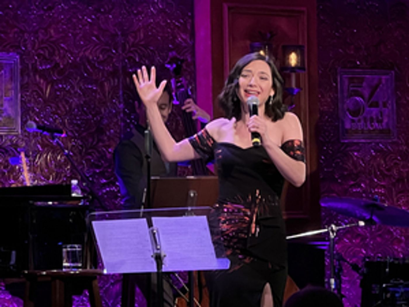 Review: Julie Benko & Jason Yeager Bring the Holiday Cheer in HAND IN HAND at 54 Below  Image