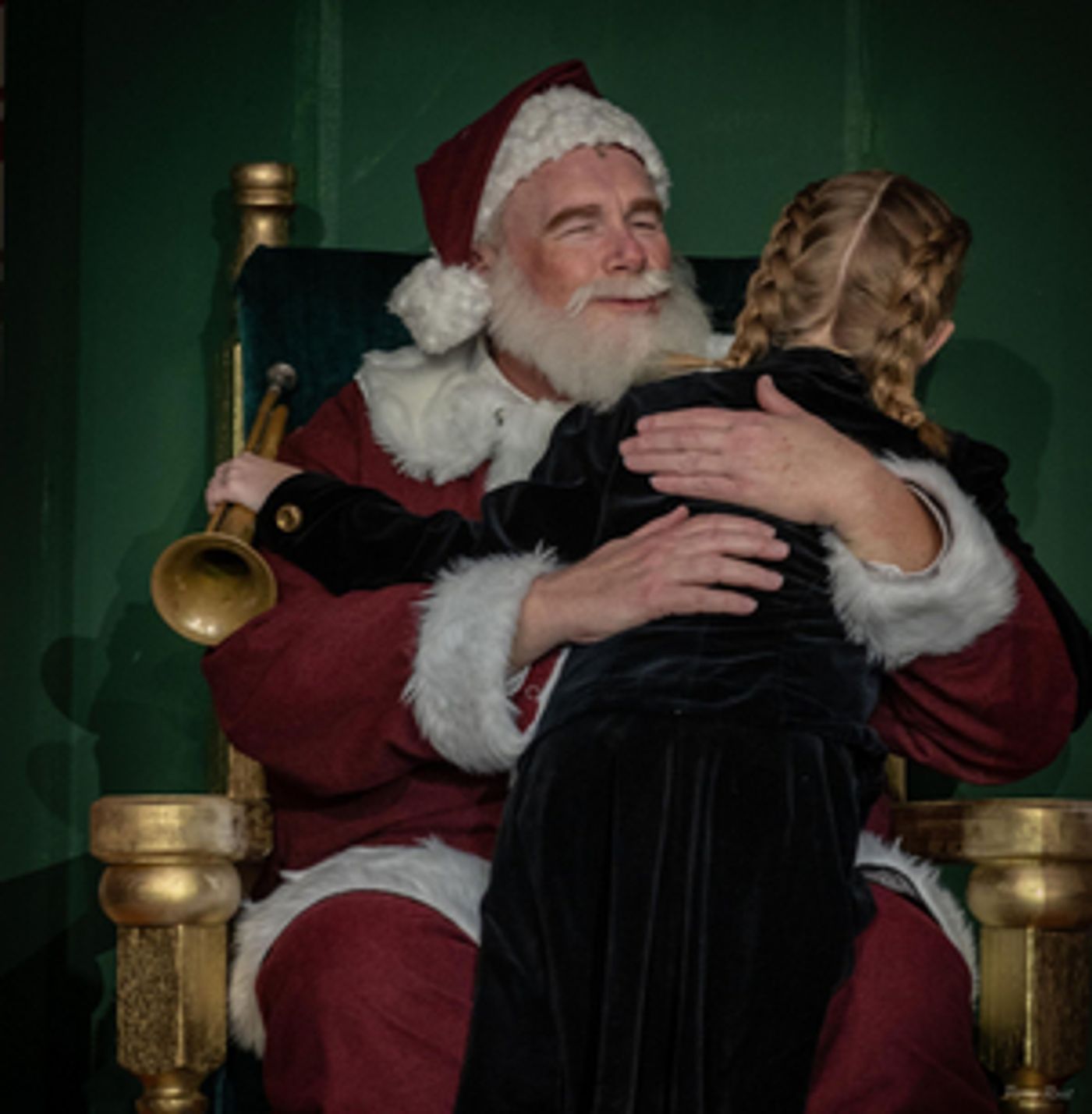 Review: MIRACLE ON 34TH STREET: THE MUSICAL at FMCT  Image