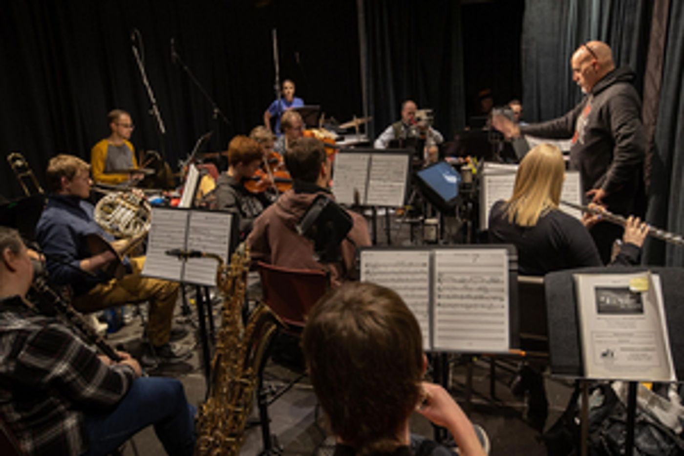 Review: MIRACLE ON 34TH STREET: THE MUSICAL at FMCT  Image