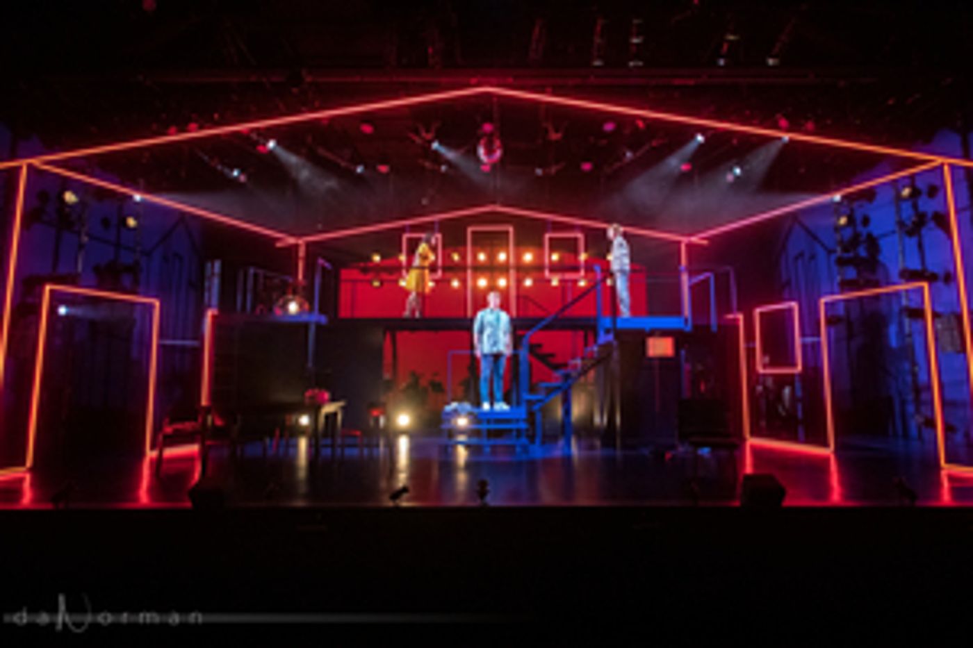 Review: NEXT TO NORMAL at Theater Latté Da  Image