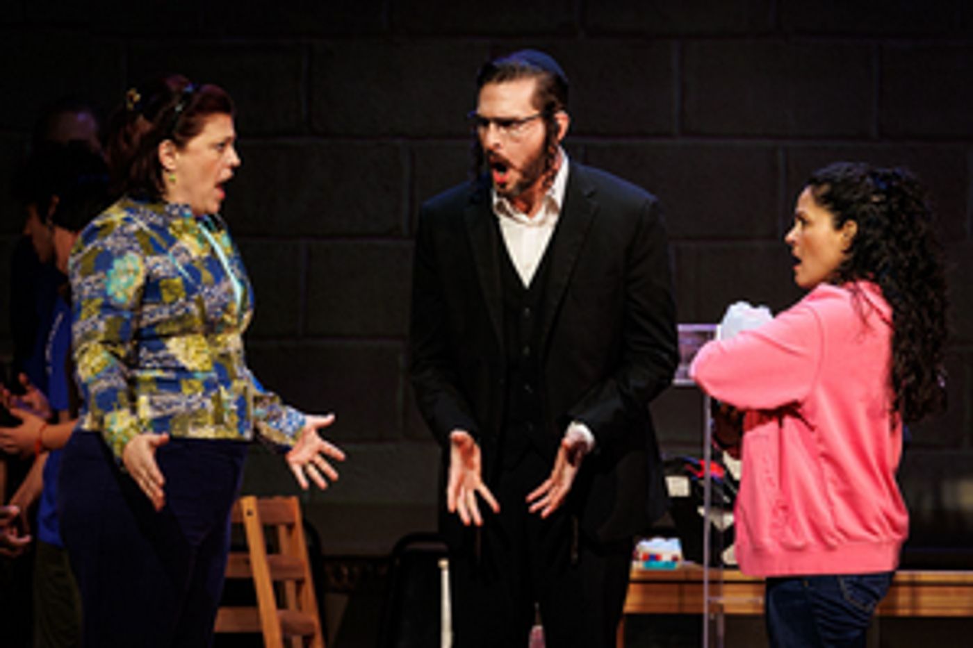 Review: New York Becomes HOMETOWN to Kaminsky-Reed Opera About ICE Raid on Slaughterhouse in Iowa  Image