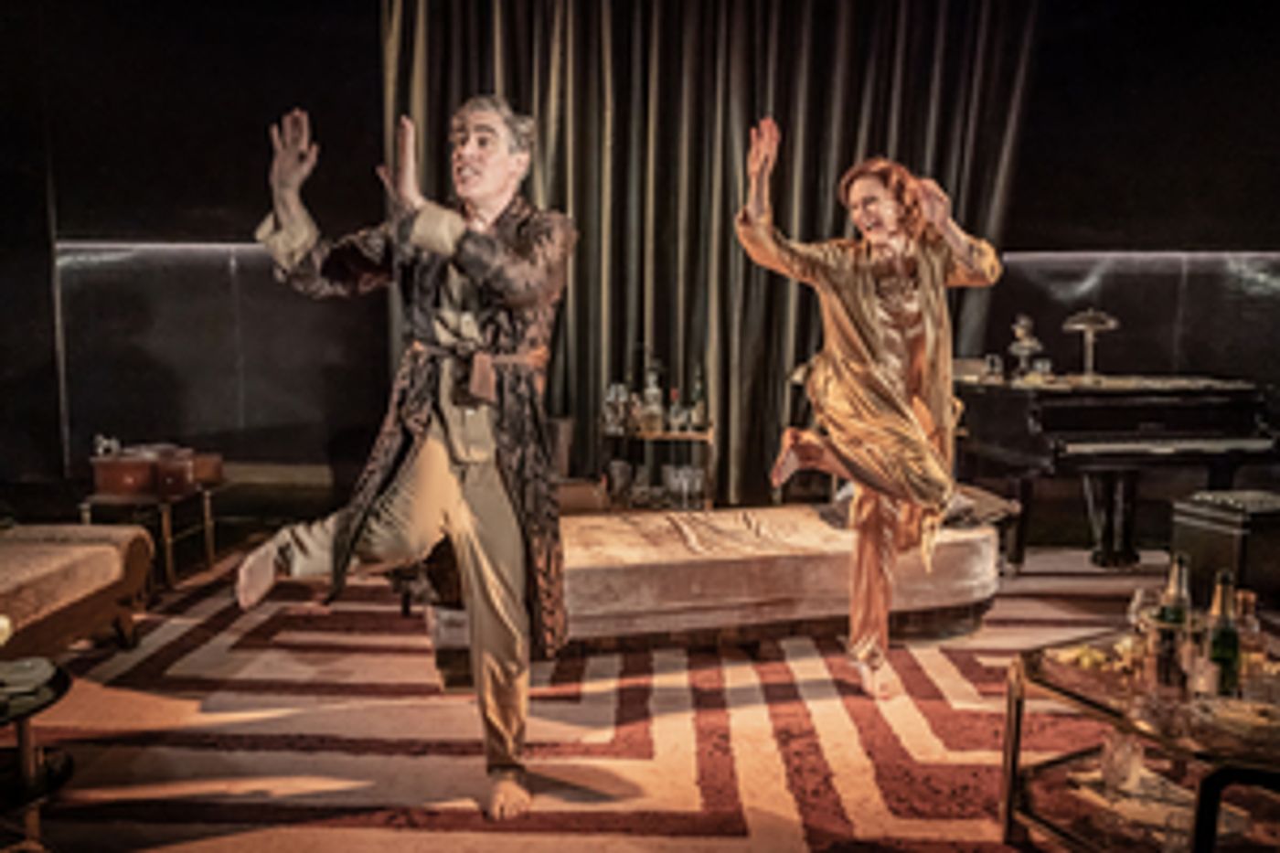 Review: PRIVATE LIVES, Donmar Warehouse  Image