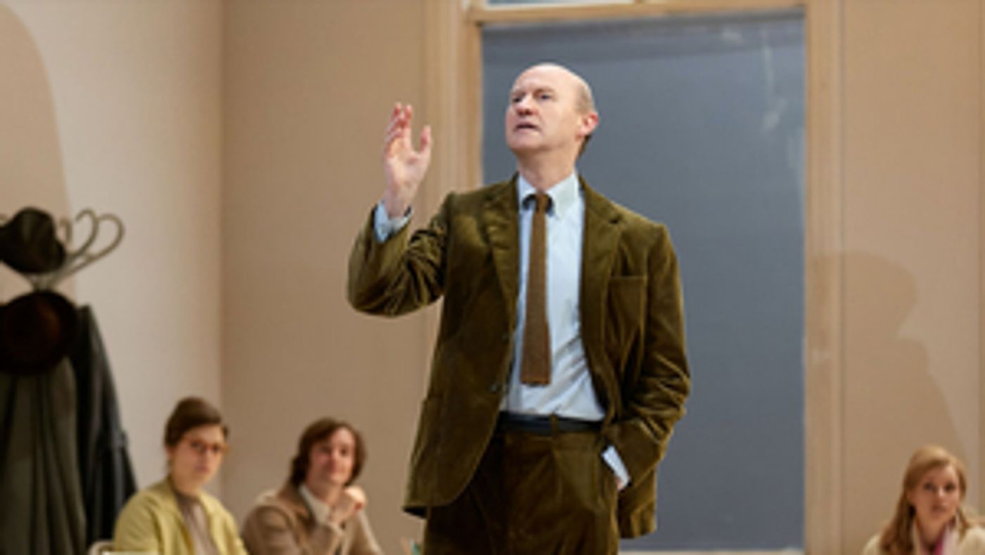 Review Roundup: What Did the Critics Think of THE MOTIVE AND THE CUE, Starring Mark Gatiss?  Image