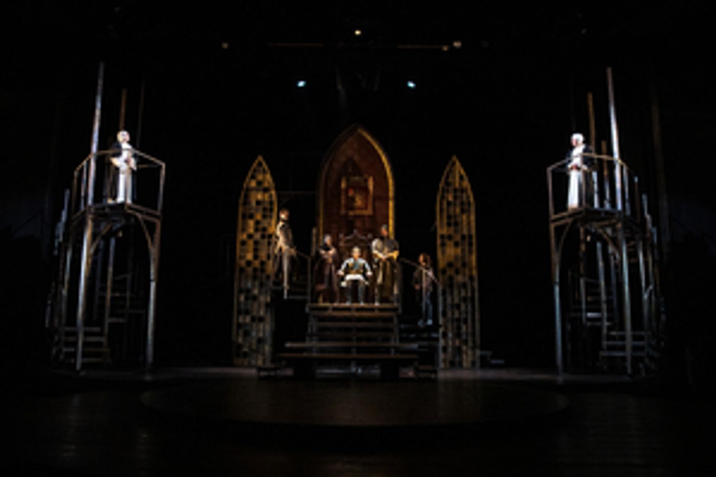 Review: THE HISTORY PLAYS: RICHARD II, HENRY IV, AND HENRY V at Guthrie Theater  Image
