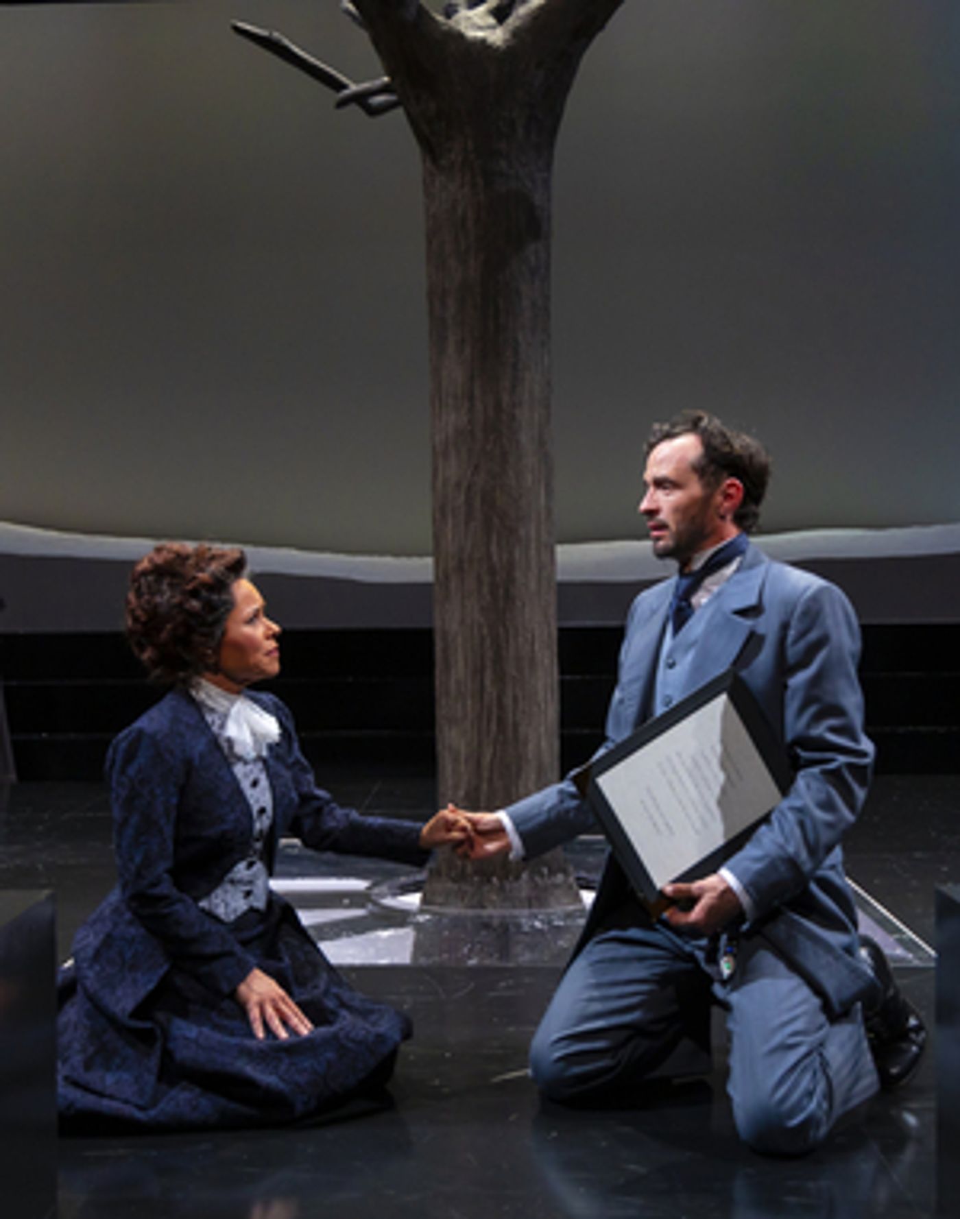 Review: THE WINTER'S TALE at Hartford Stage  Image