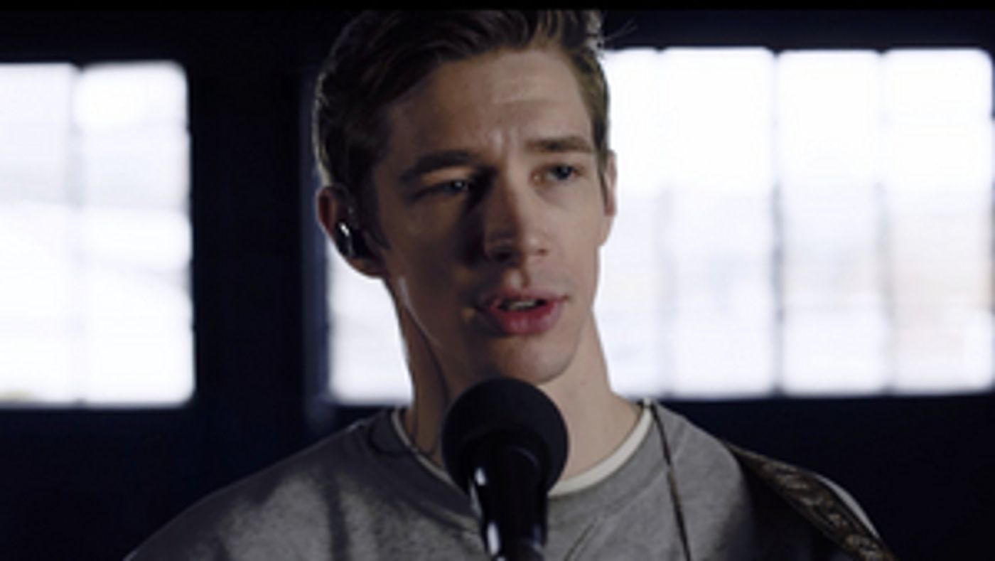 Video: Watch Samuel Jordan Singing 'Midnight Train' From STANDING AT THE SKY'S EDGE  Image