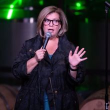 Kelly MacFarland Headlines Comedy Night at Samuel Slater's Restaurant