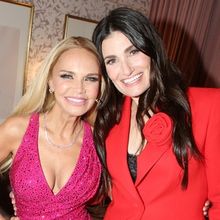 Photos: Backstage with Kristin Chenoweth, Idina Menzel and More at THE QUEEN OF VERSA