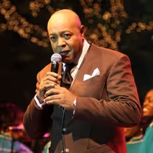 Peabo Bryson, Grammy-Winning Singer of Disney Classics, Dies at 75