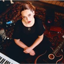  Sophie Cates Releases Sophomore Album SUPERNOVA